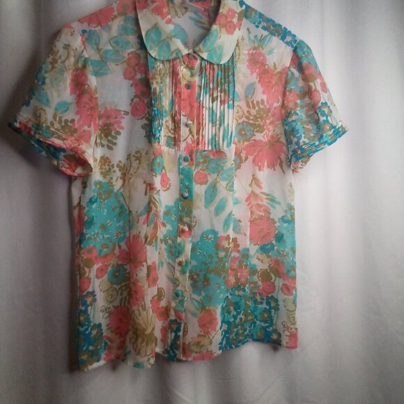 Emma James Blouse M Short Sleeve Button Up Sheer Floral Blue Pink - Picture 15 of 16